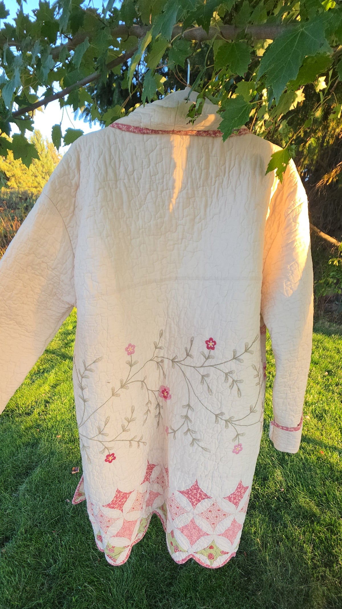 Tan & Pink Duster