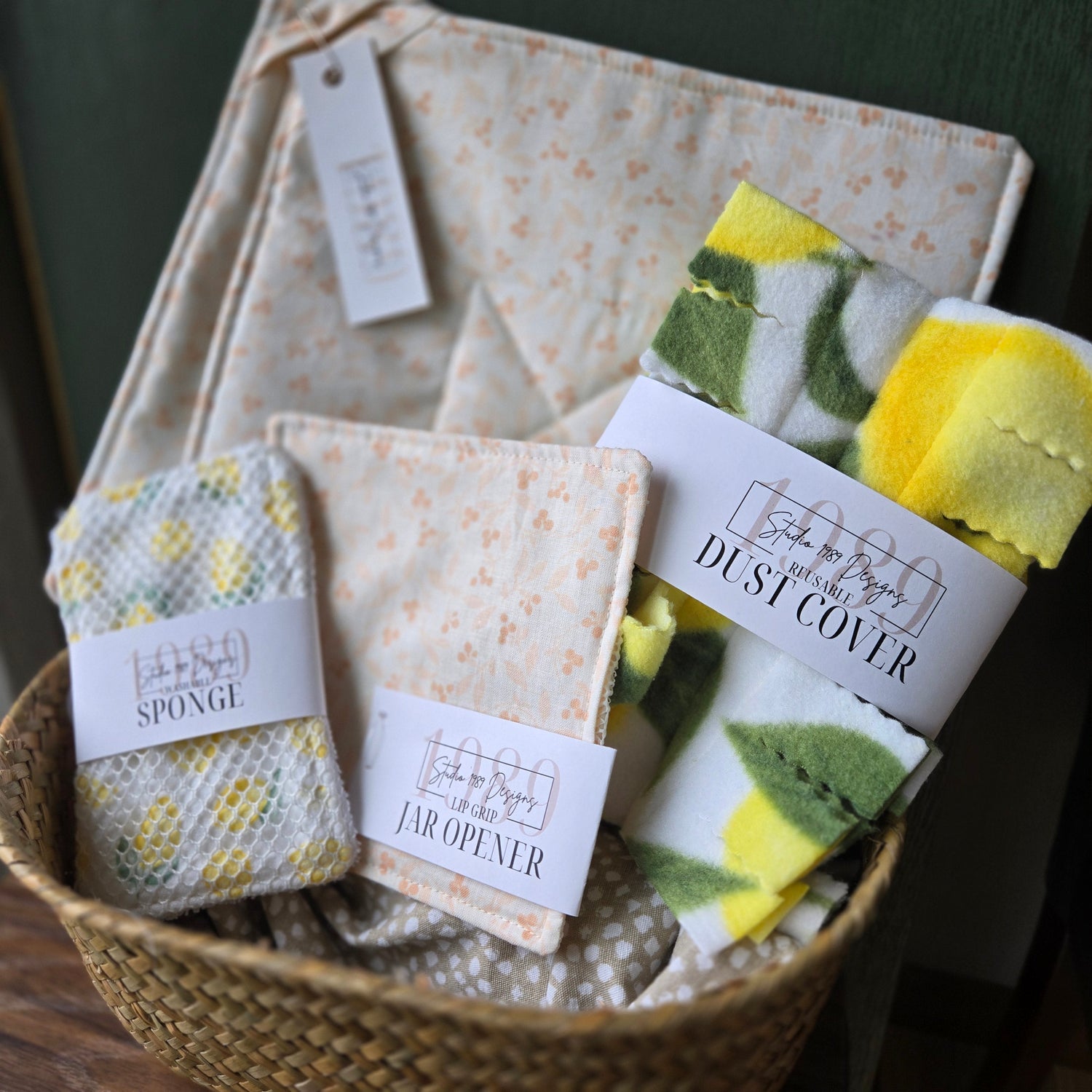 Eco-Friendly Cleaning Products