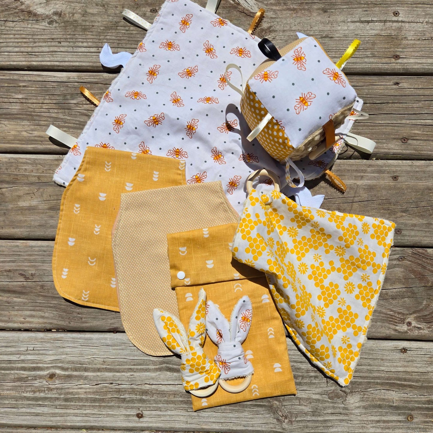 Baby Gift Set | Busy Bees