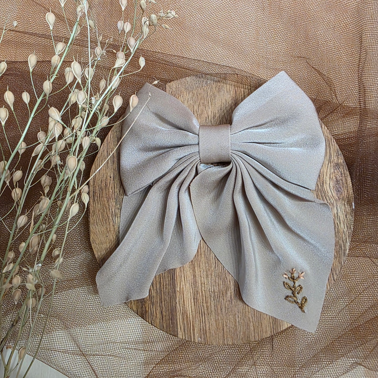 Embroidered Bow | Holiday