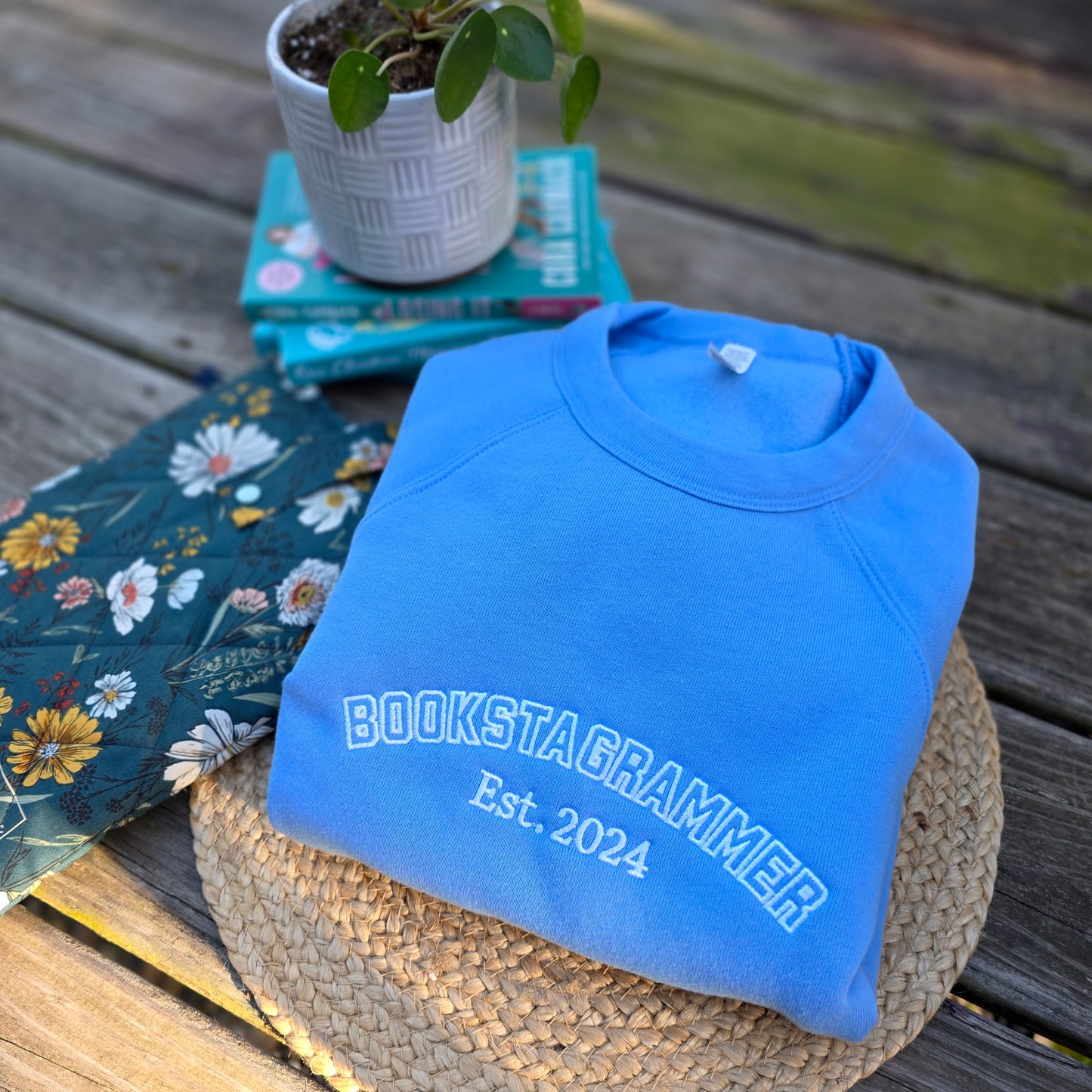 Crewneck Sweatshirt | Bookstagrammer
